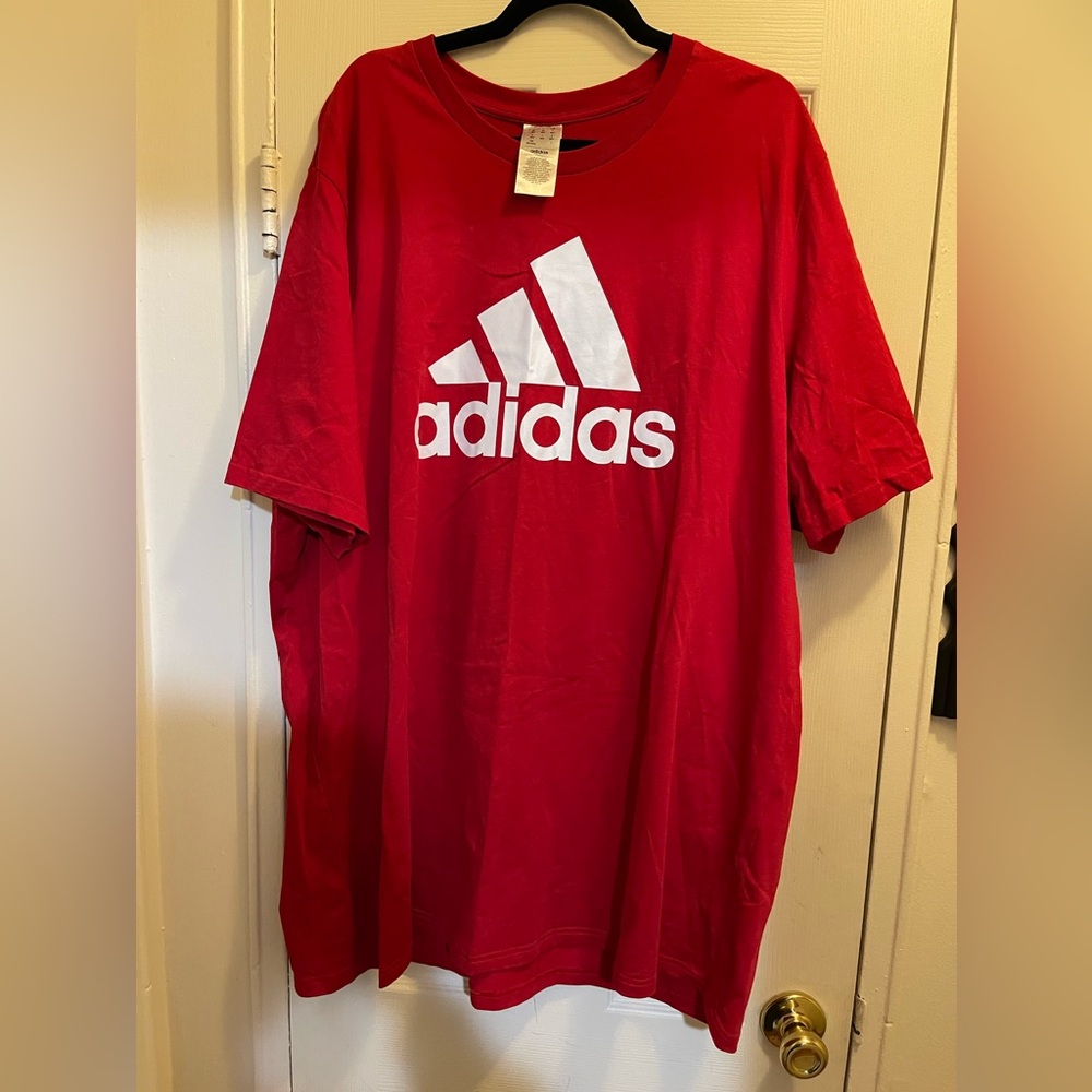 Adidas Big Men’s T-Shirt, size 3XLT, worn once, in brand new condition, red